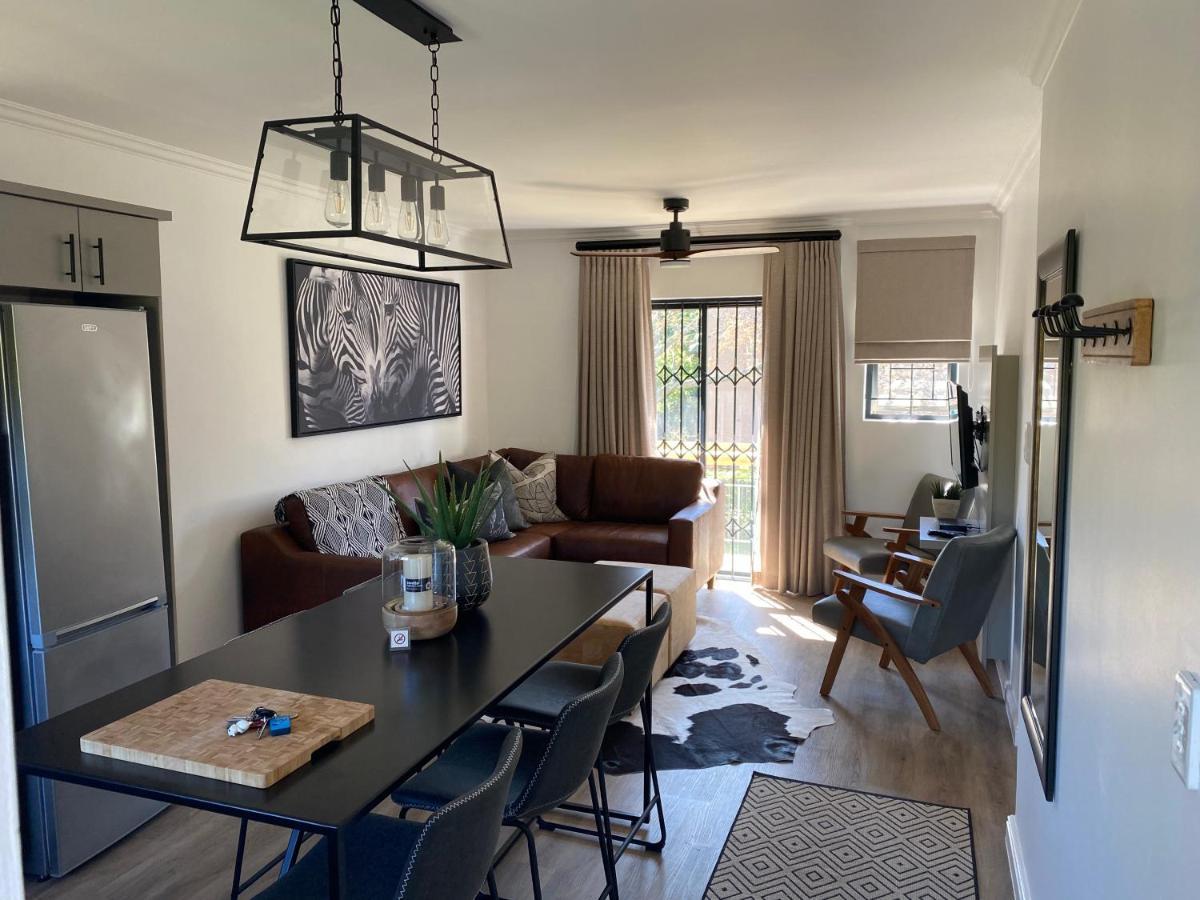 Vilaroux Stellenbosch Bagian luar foto